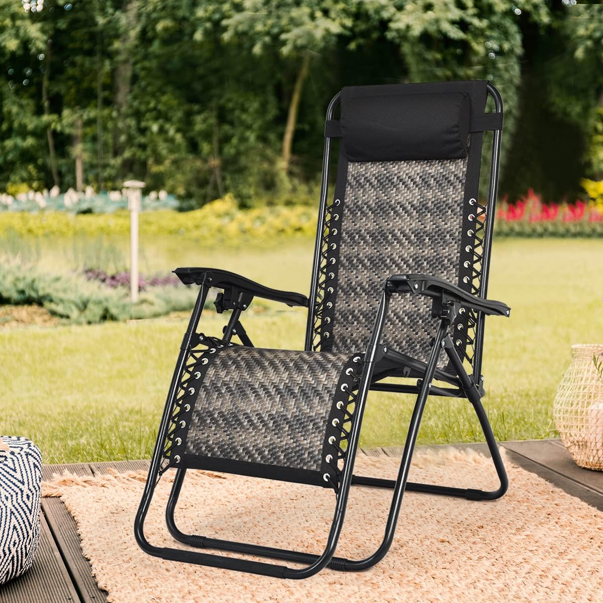 Rattan Zero Gravity Lounge Chair
